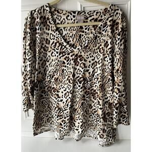 CHICO'S Leopard Print V-Neck Top Size 2 (US Large 12) Cotton Modal Animal Print